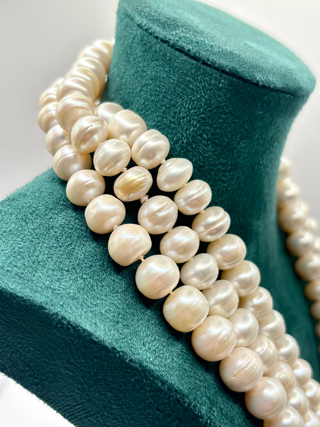 Exceptional Long Vintage Freshwater Pearl Rope Necklace 162cm Endless Strand