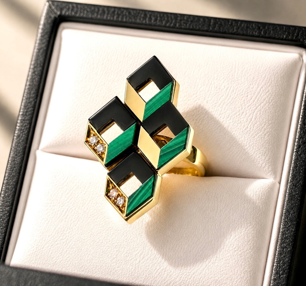 Vintage Ring 18K Gold Malachite, Onyx. Diamonds, circa 1980 Italy