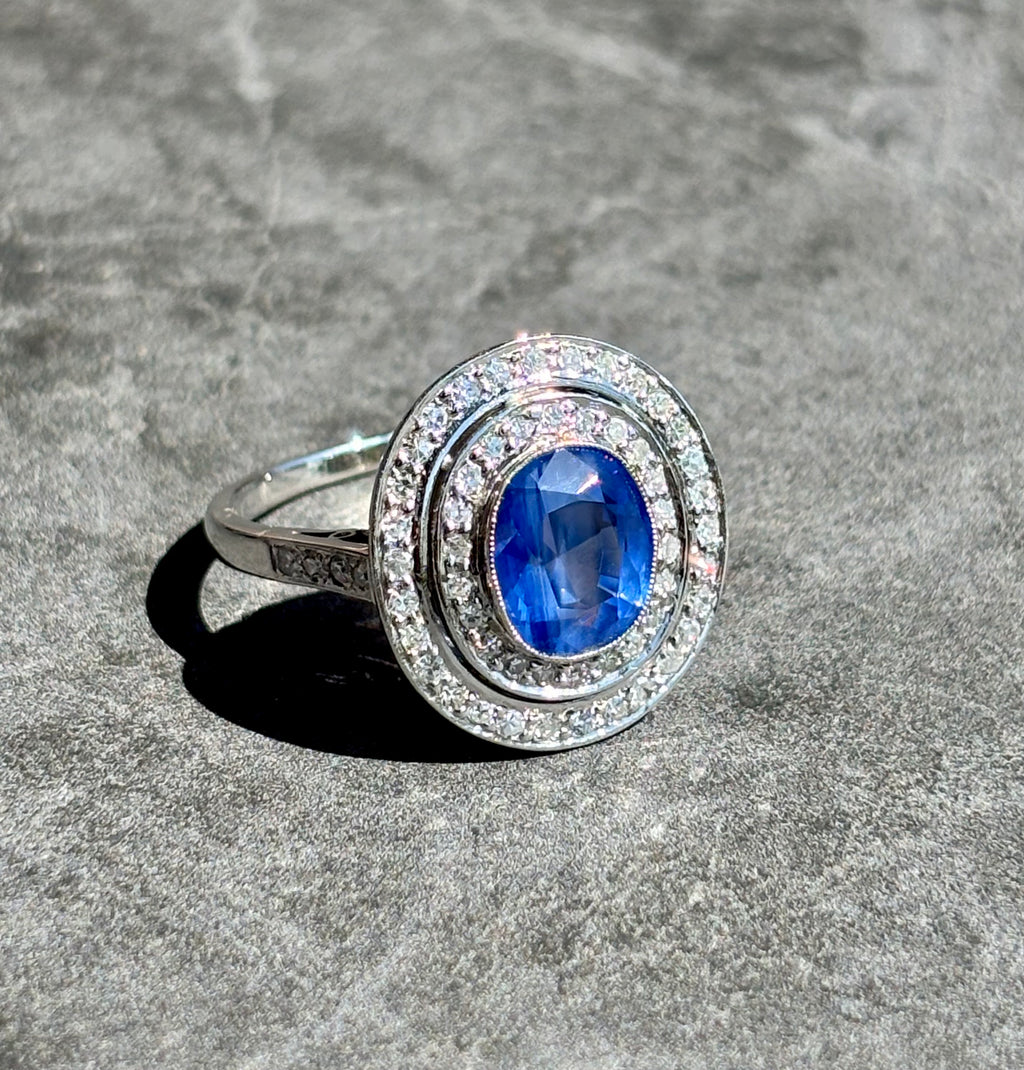 GCS Certified 3.70ct Unheated Sri Lankan Sapphire & Diamond Platinum Ring