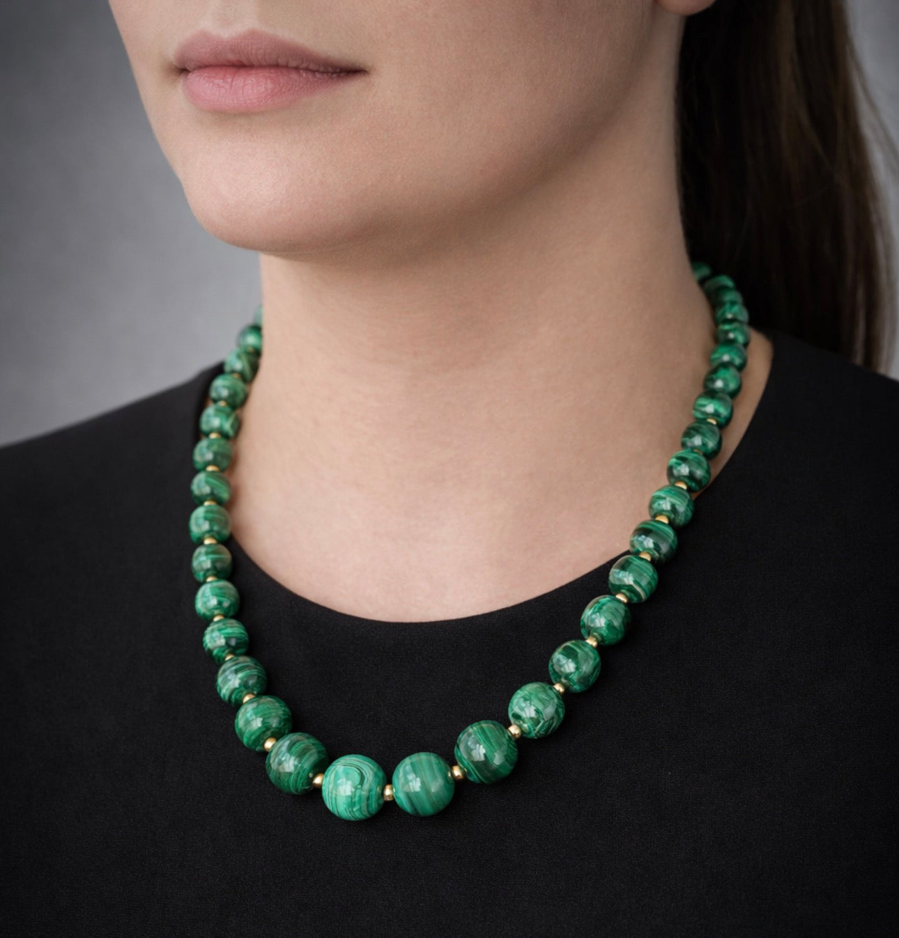 Vintage Malachite Bead Necklace, Graduated, 18k Gold Spacers & Clasp, 53cm long