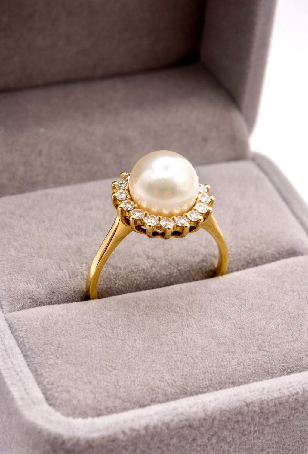Vintage Pearl and Diamond Cluster Ring, 8mm Pearl, 18ct Gold, London 1987