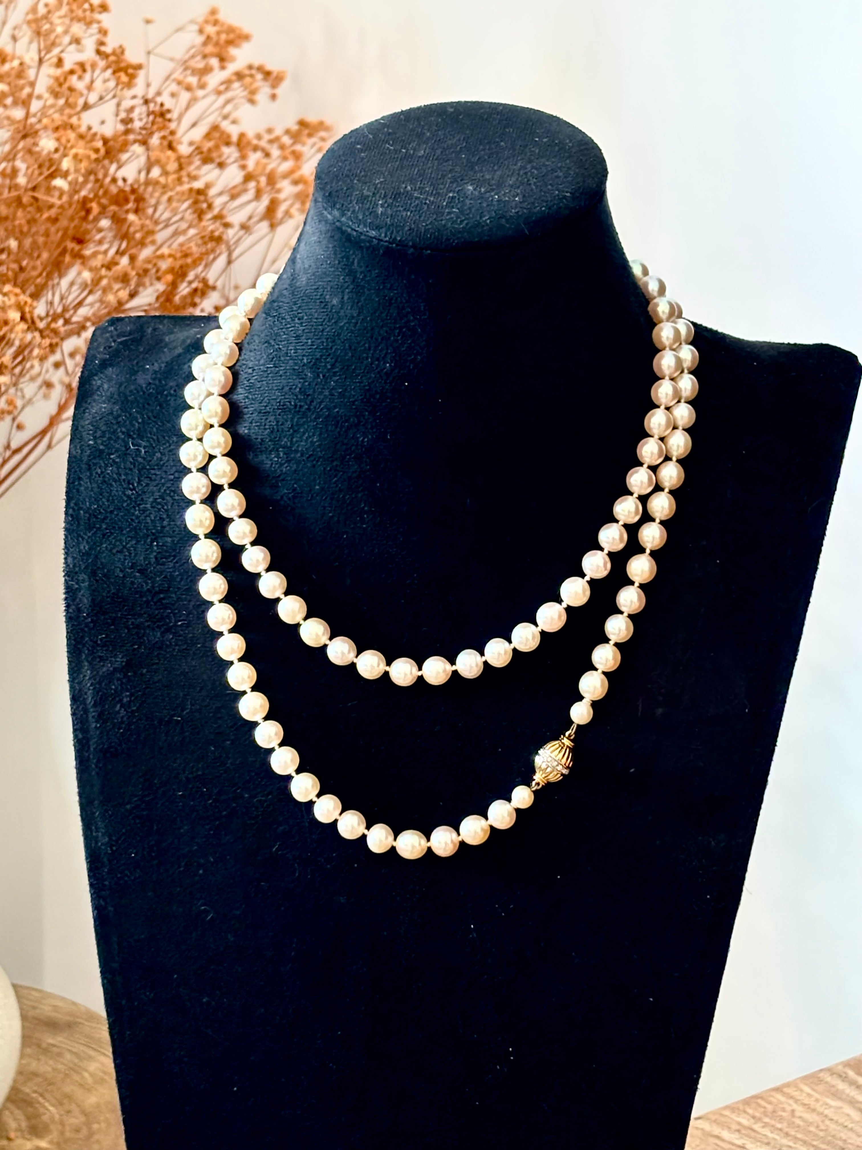 Exceptional Long Akoya Pearl Necklace, 97cm, 8mm Pearls, Hallmarked 18K Gold
