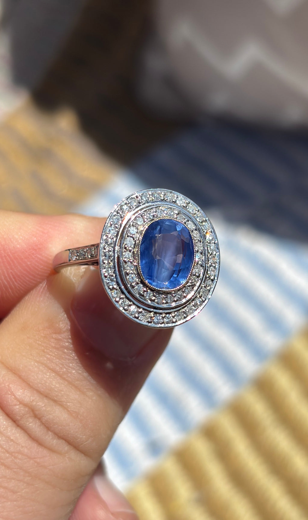 GCS Certified 3.70ct Unheated Sri Lankan Sapphire & Diamond Platinum Ring
