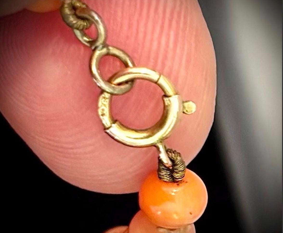 EARLY 20th CENTURY CORAL Bead Necklace, with 9ct gold clasp.