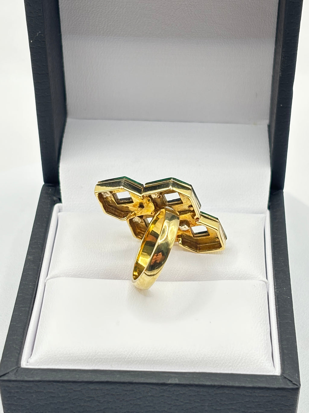 Vintage Ring 18K Gold Malachite, Onyx. Diamonds, circa 1980 Italy