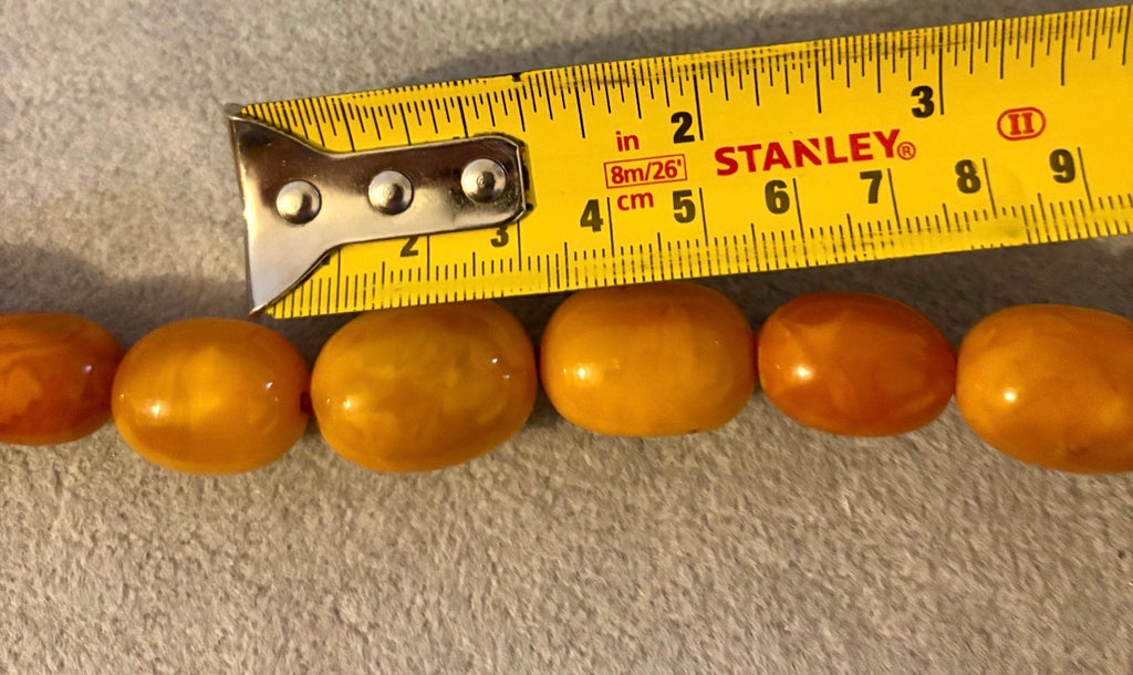 ART DECO Butterscotch beads necklace