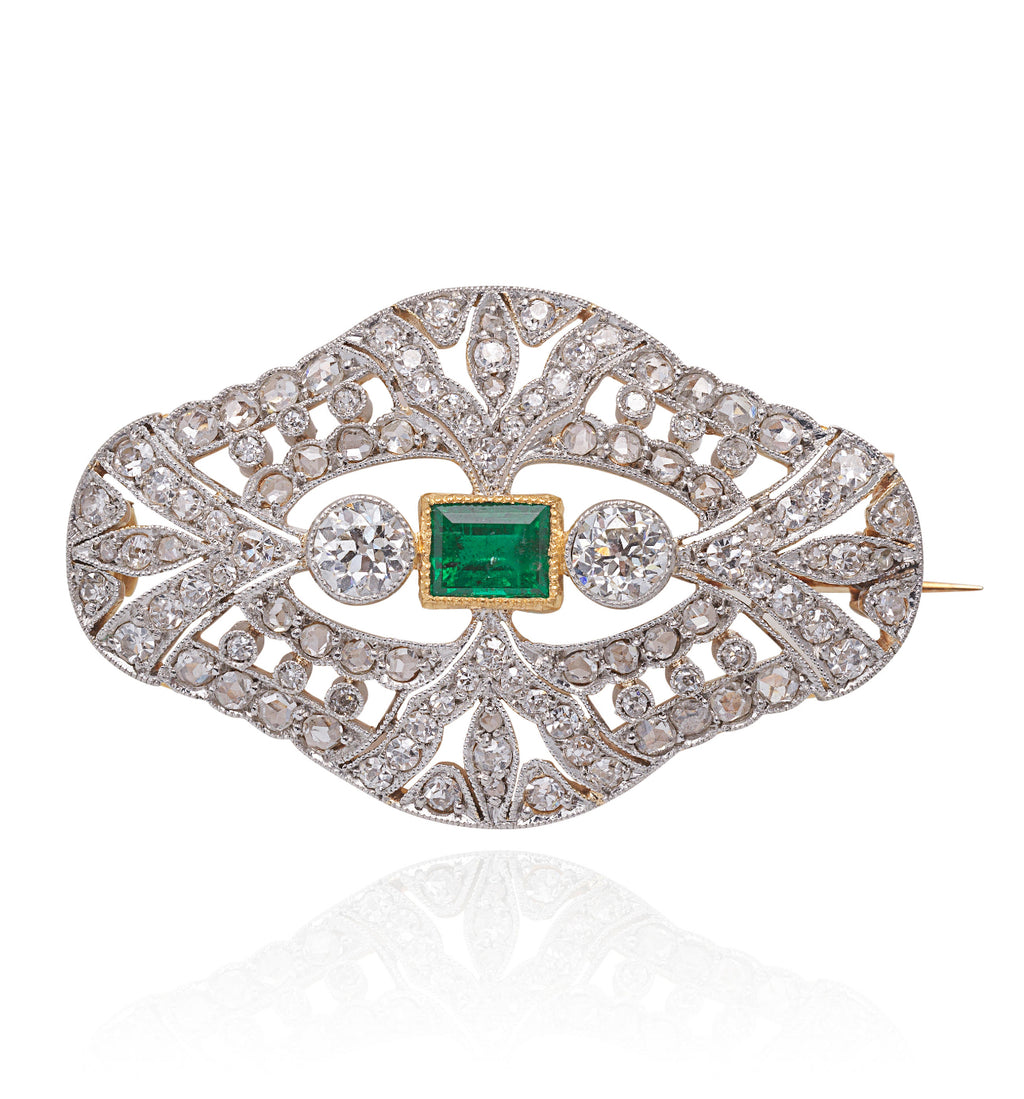 EMERALD & DIAMONDS PLATINUM and Gold Brooch c1910