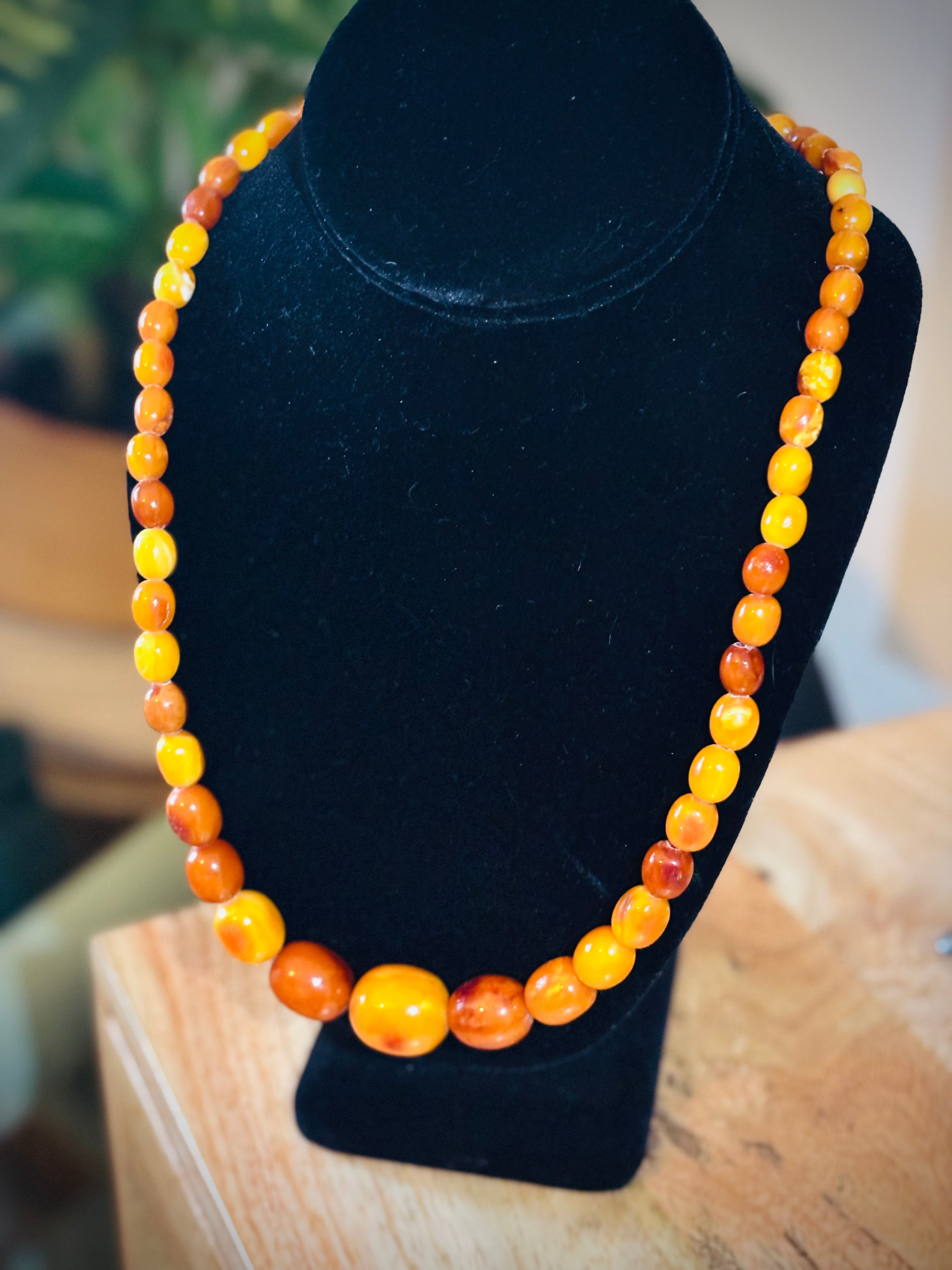 Mid-Century Butterscotch Amber Beads Necklace, 60cm, Gold Clasp