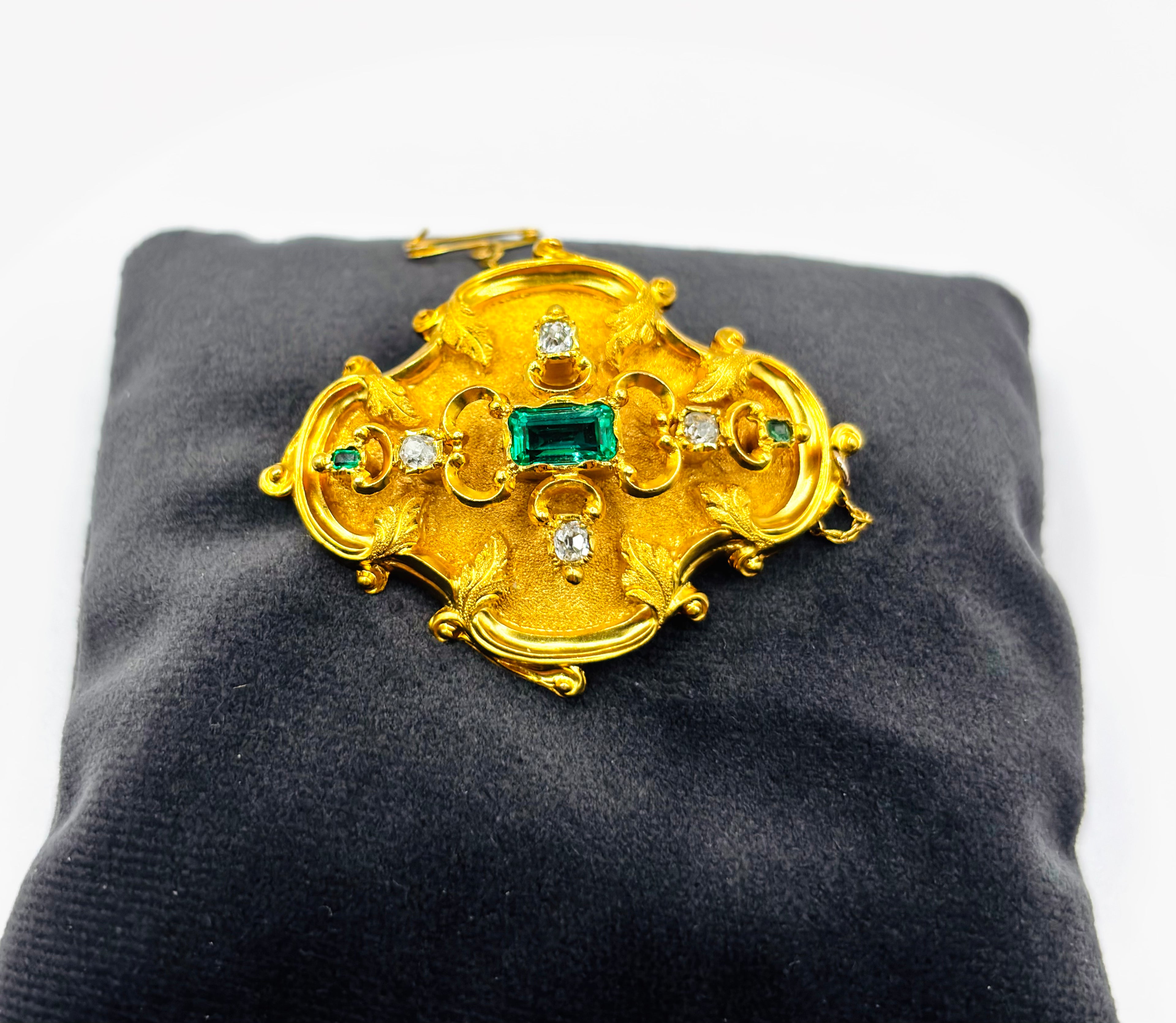 REGENCY EMERALD & DIAMOND 22K Brooch, Circa 1825-1835