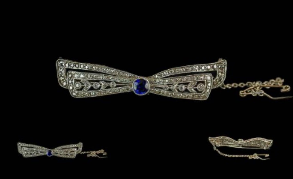 ART DECO DIAMONDS & Sapphire Ribbon Brooch c1920’s