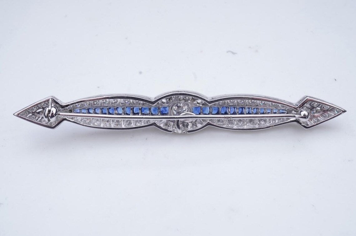 ART DECO STYLE DIAMONDS & Sapphires Brooch
