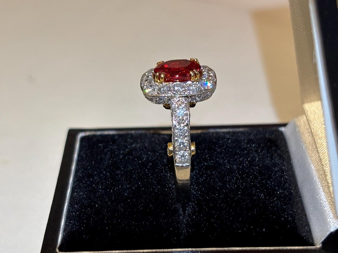 ORANGE PADPARADSCHA SAPPHIRE & Diamonds Ring
