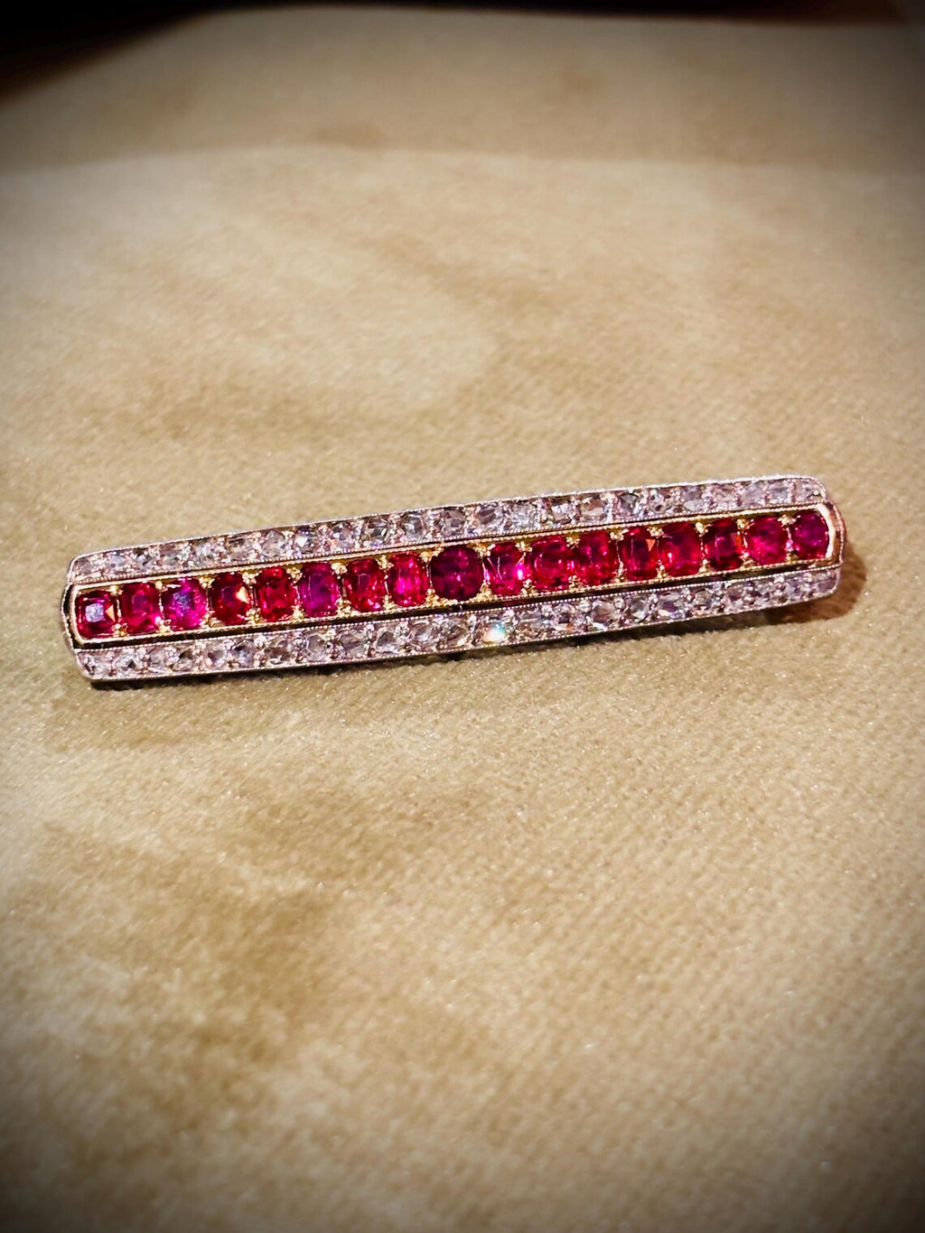 EDWARDIAN RUBY & DIAMOND and Gold Brooch