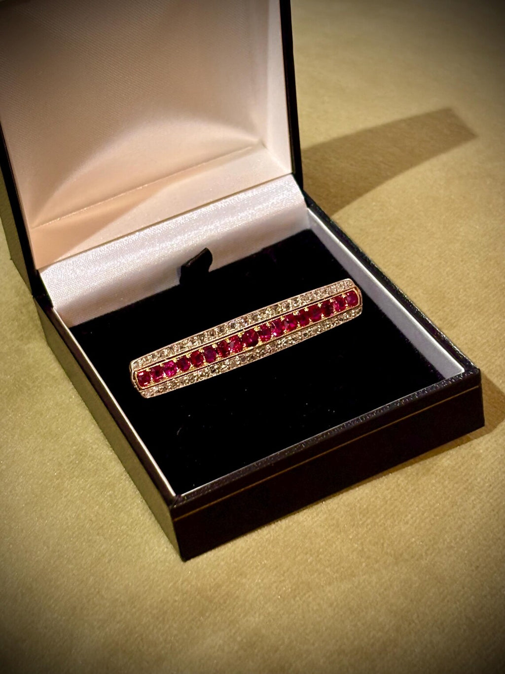 EDWARDIAN RUBY & DIAMOND and Gold Brooch