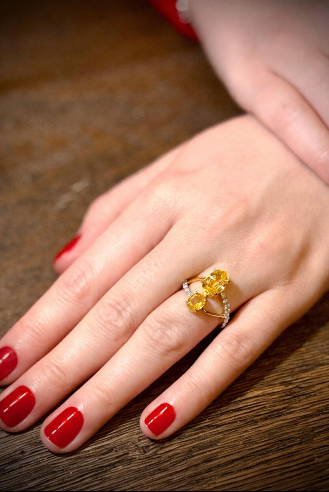 CEYLON YELLOW SAPPHIRES & Diamonds Ring - Natural Unheated Sapphires with Certificate of authenticity