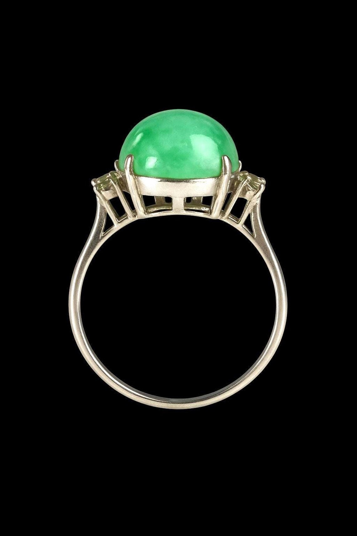 JADE & DIAMONDS VINTAGE White Gold Ring