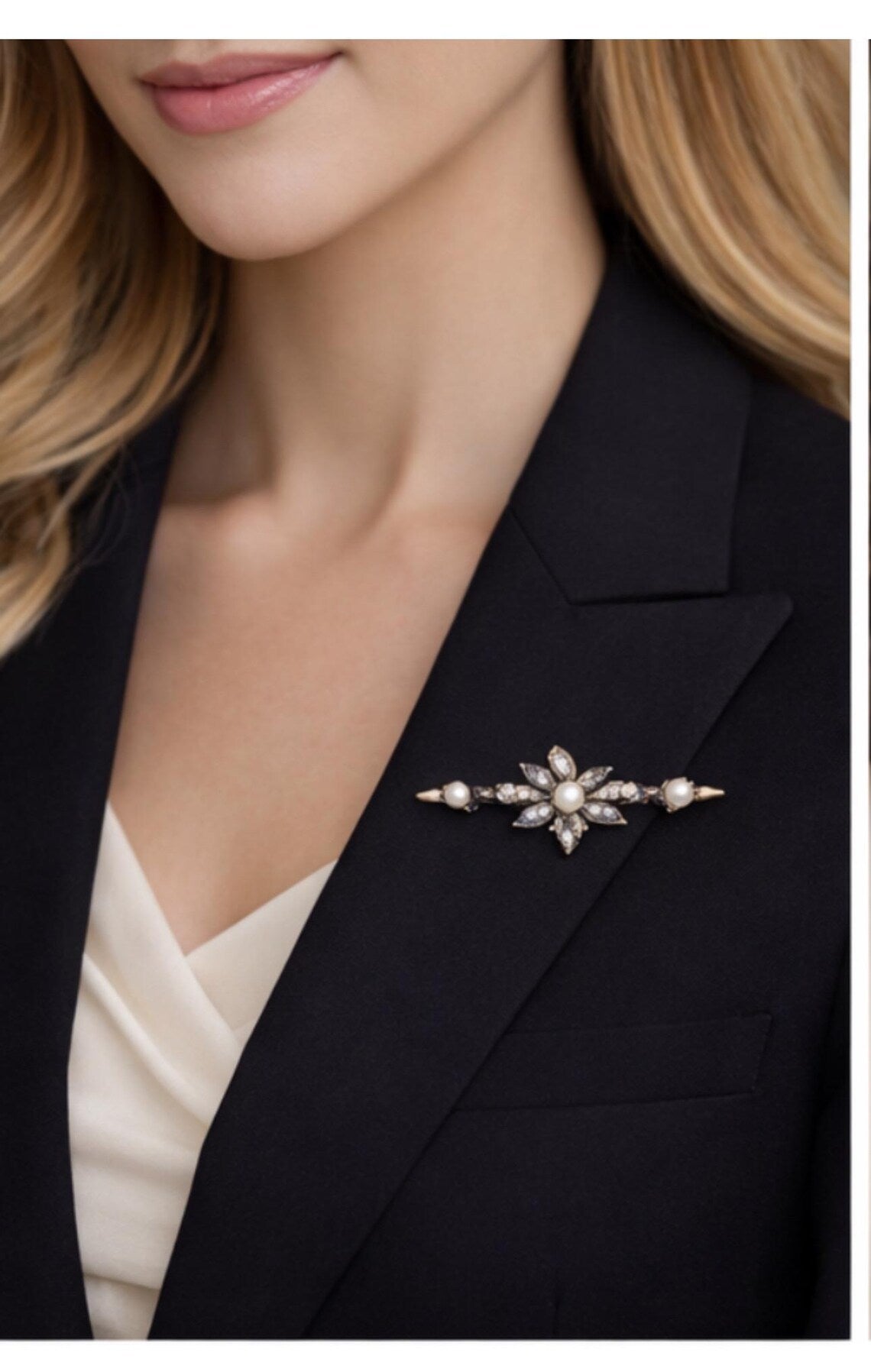 Early 20th Century Diamond and Pearl Maple Leaf Bar Brooch in Silver and Gold