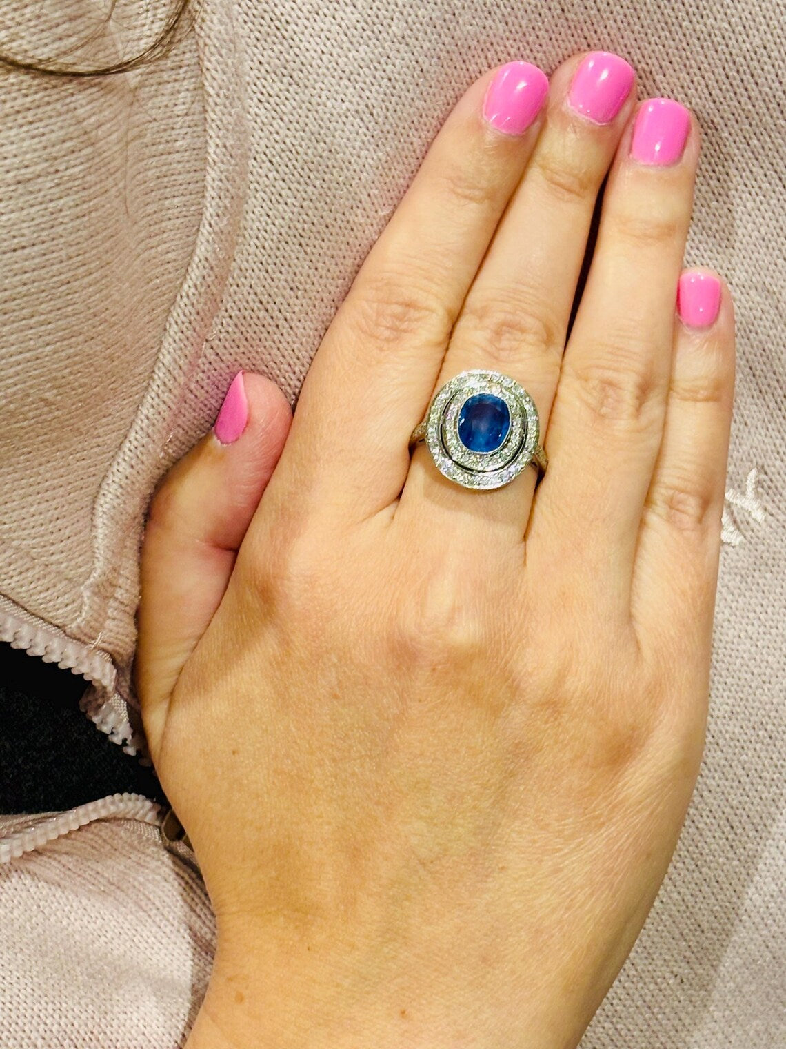 GCS Certified 3.70ct Unheated Sri Lankan Sapphire & Diamond Platinum Ring