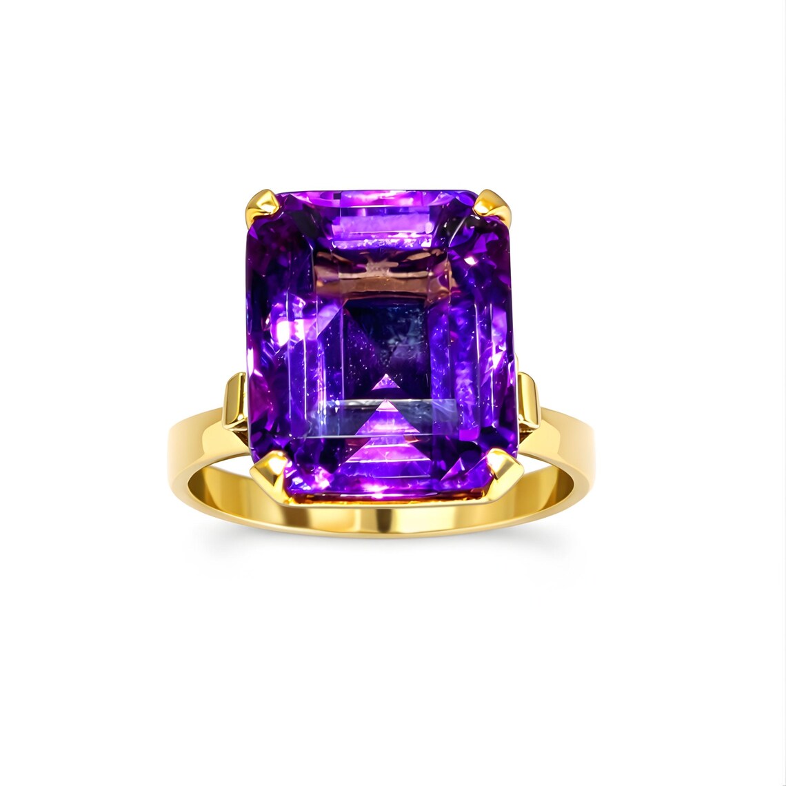 AMETHYST SOLITAIRE RING 21K Gold, 12 Carat Stone