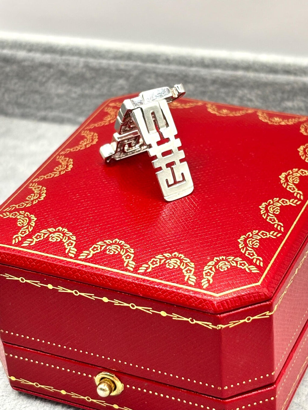 CARTIER Le BAISER Du DRAGON Pin/Clip.