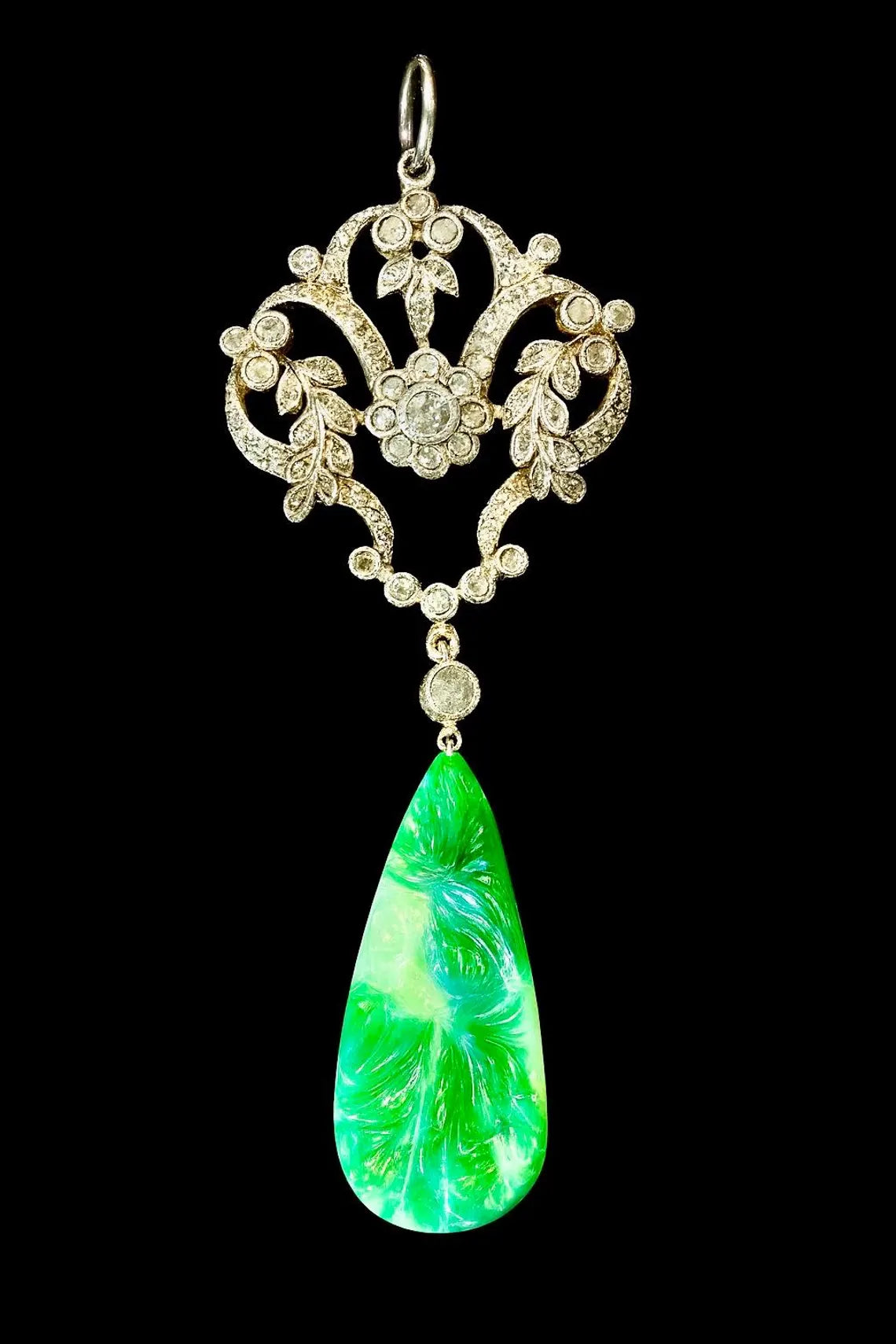 ANTIQUE JADE JADEITE & Diamonds Gold Pendant c.1900-1910