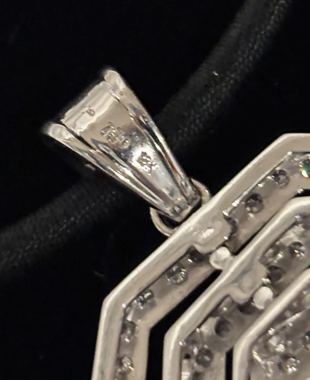 RED RUBY & DIAMONDS Pendant Handcrafted in 18K White Gold