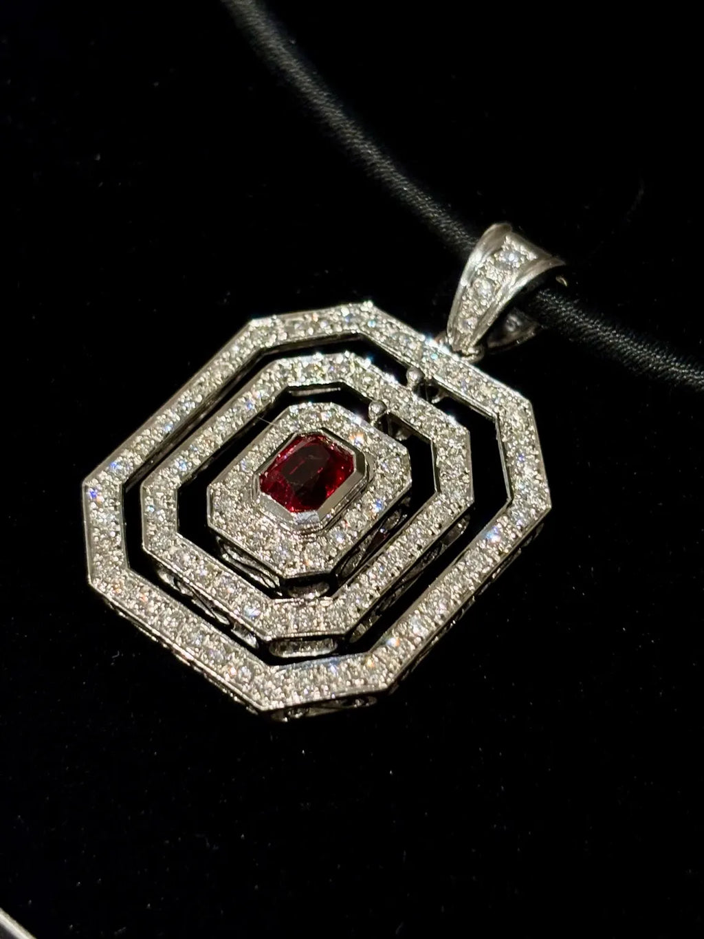RED RUBY & DIAMONDS Pendant Handcrafted in 18K White Gold