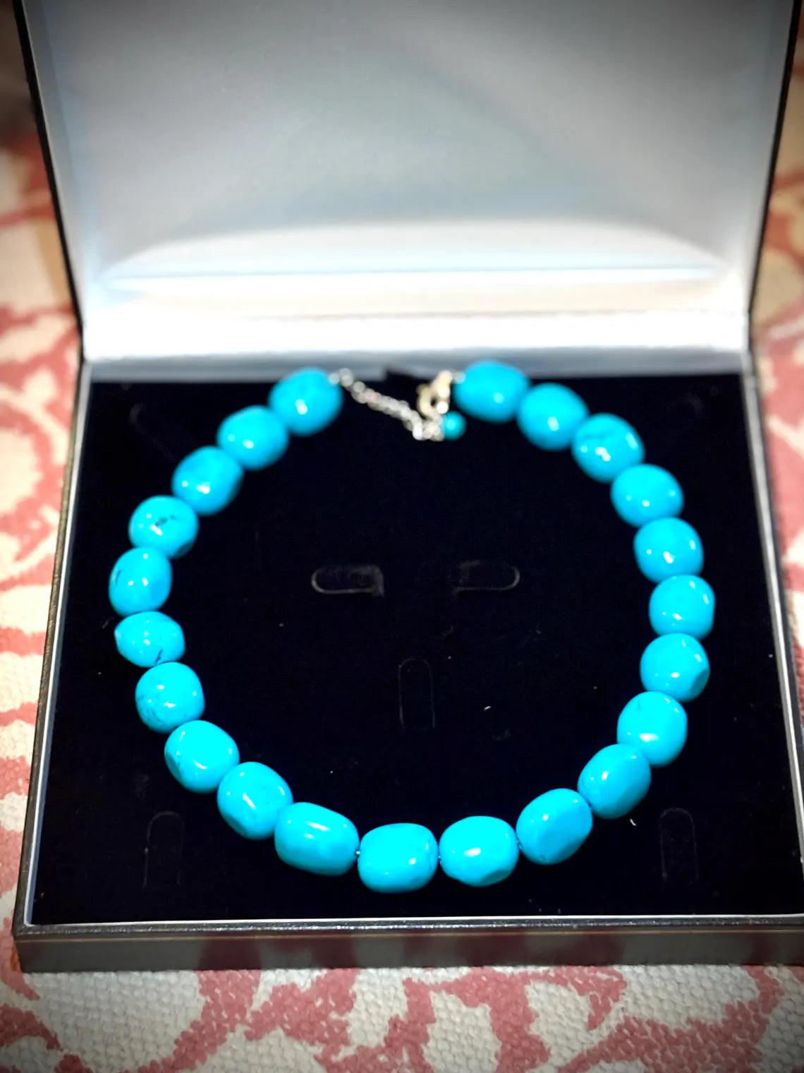 TURQUOISE & SILVER NECKLACE