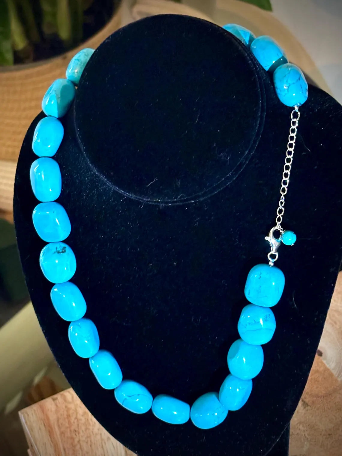 TURQUOISE & SILVER NECKLACE