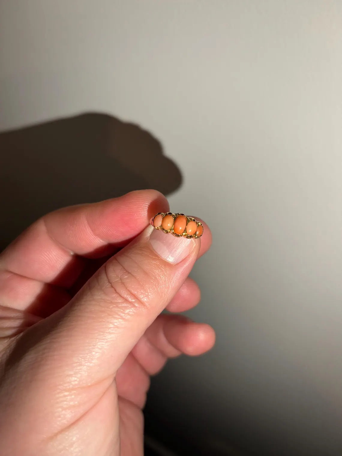 VINTAGE CORAL & GOLD Ring