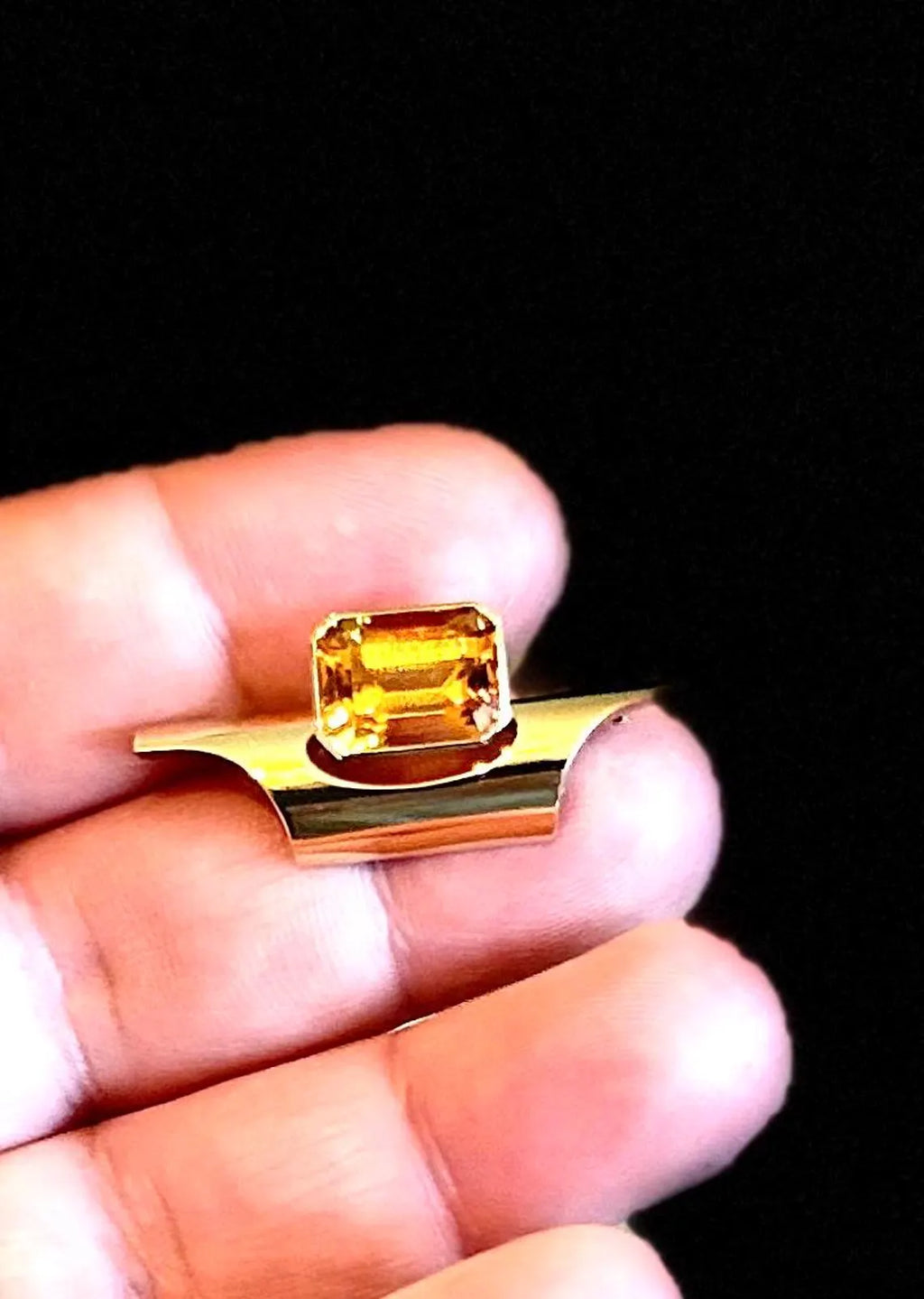 VINTAGE CITRINE & 18k GOLD Brooch