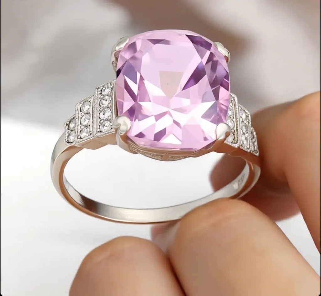 ART DECO Style 9.24 Carat KUNZITE Platinum Ring with Diamonds