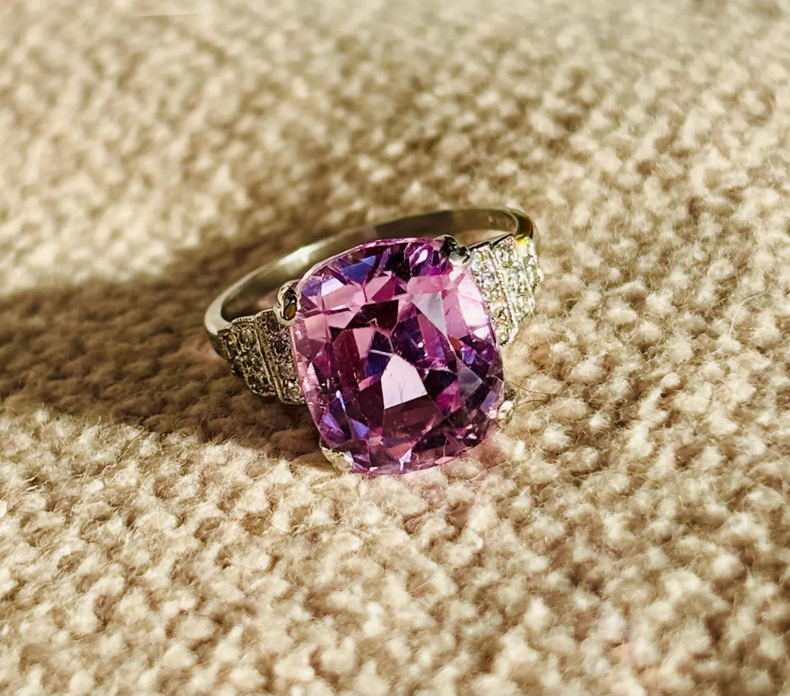 ART DECO Style 9.24 Carat KUNZITE Platinum Ring with Diamonds