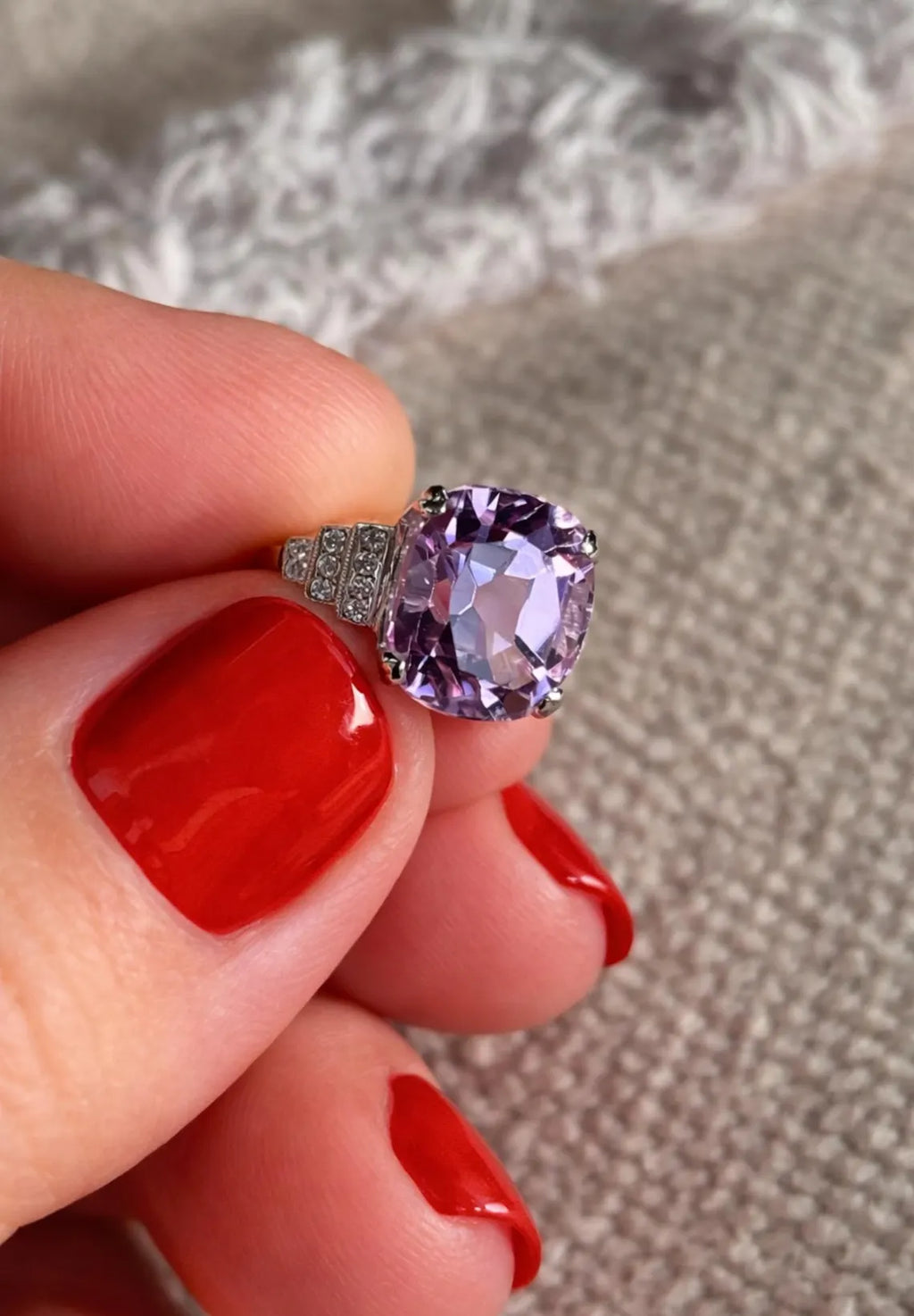 ART DECO Style 9.24 Carat KUNZITE Platinum Ring with Diamonds