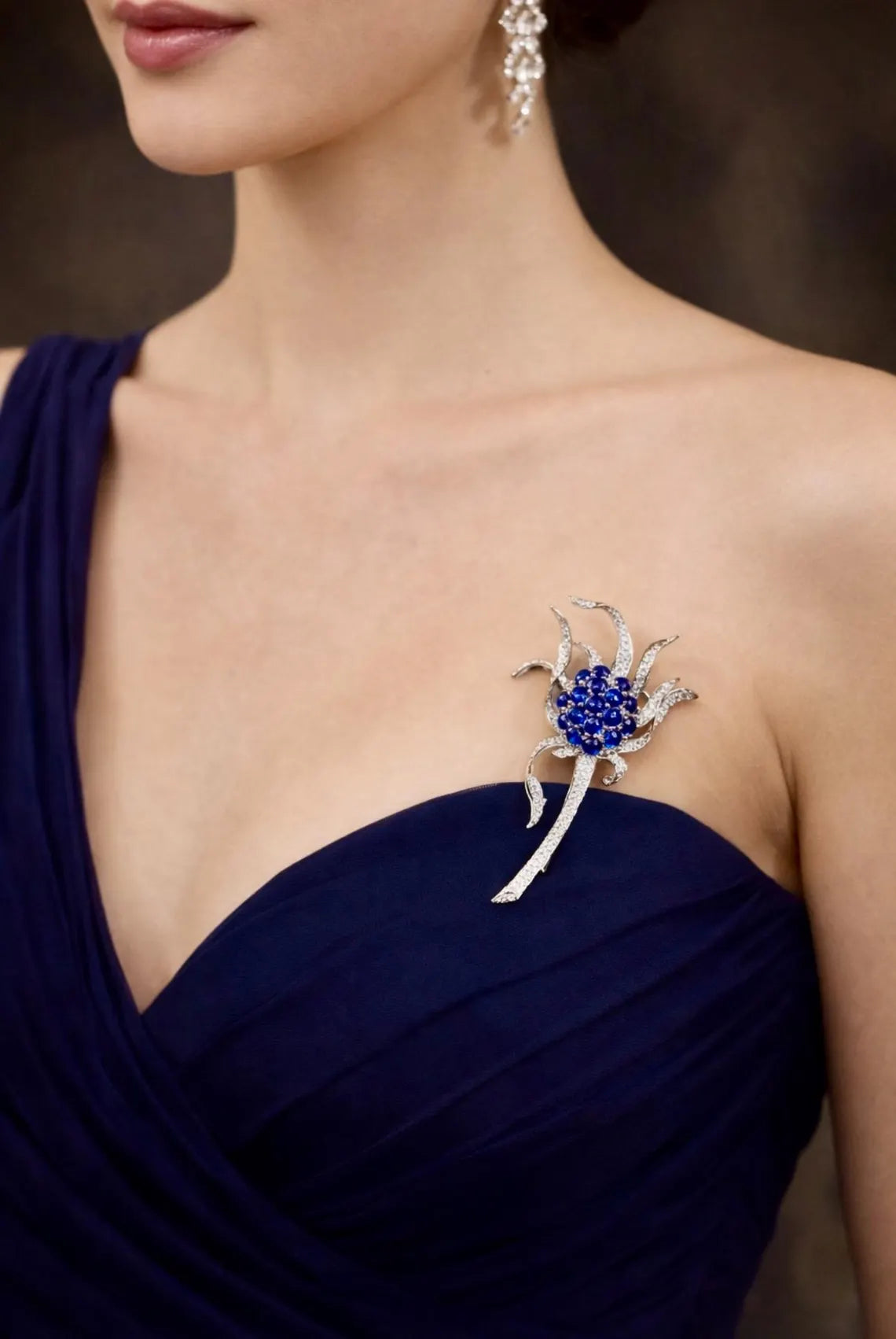 SAPPHIRE & DIAMOND Platinum Thistle Flower Brooch