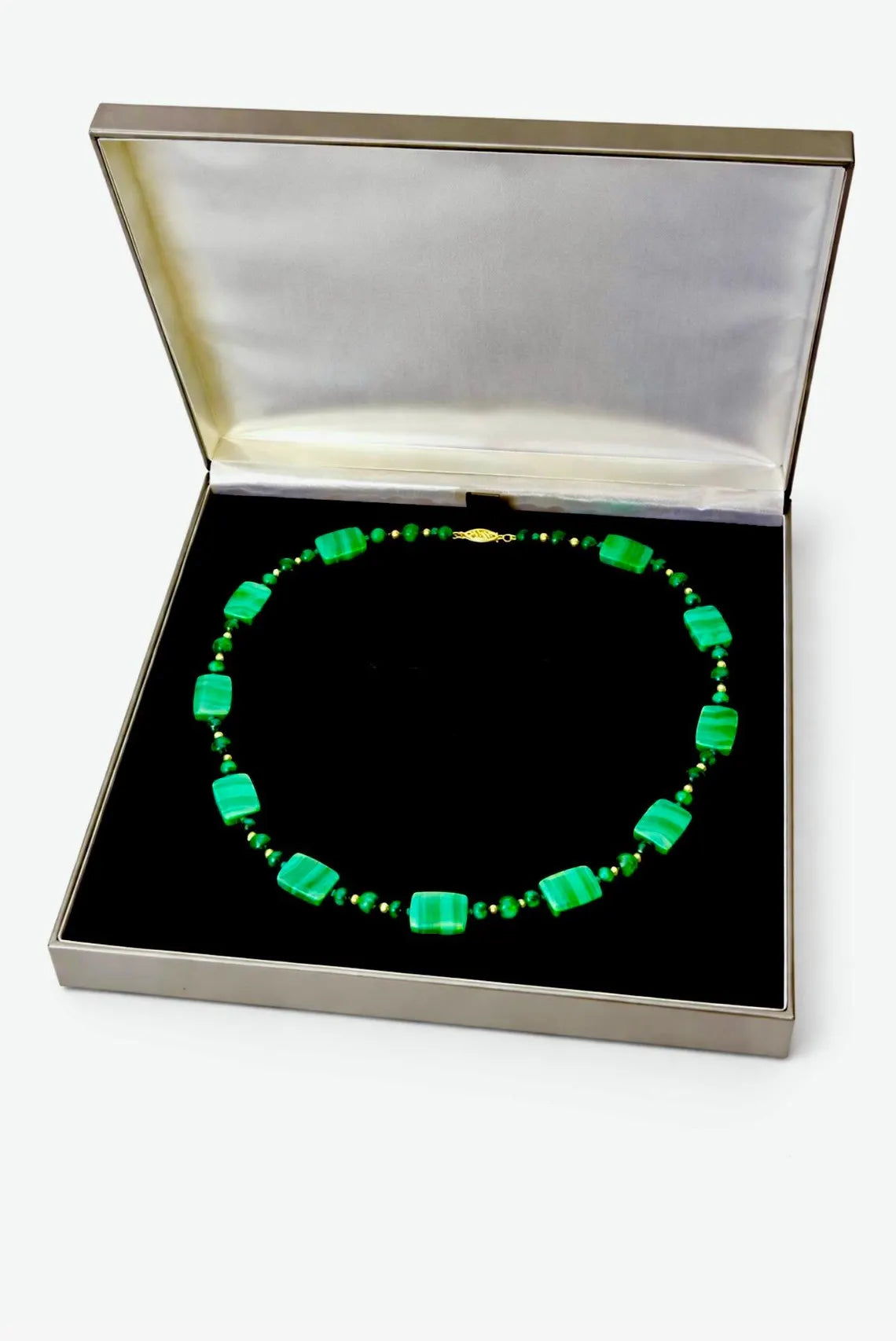 Vintage Malachite and 14K Gold Bead Necklace, Graduated Plaque Design, 50cm, 585 Clasp