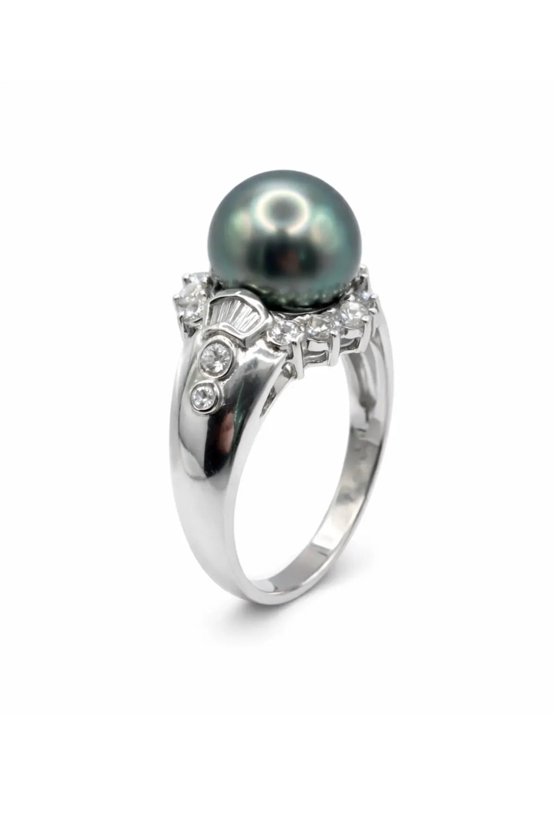 18K White Gold Tahitian Pearl Diamond Halo Ring, 10–11mm Pearl, 0.82ct Diamonds