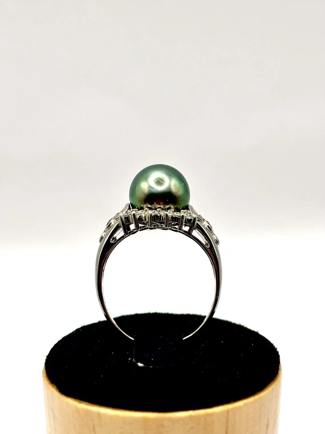 18K White Gold Tahitian Pearl Diamond Halo Ring, 10–11mm Pearl, 0.82ct Diamonds