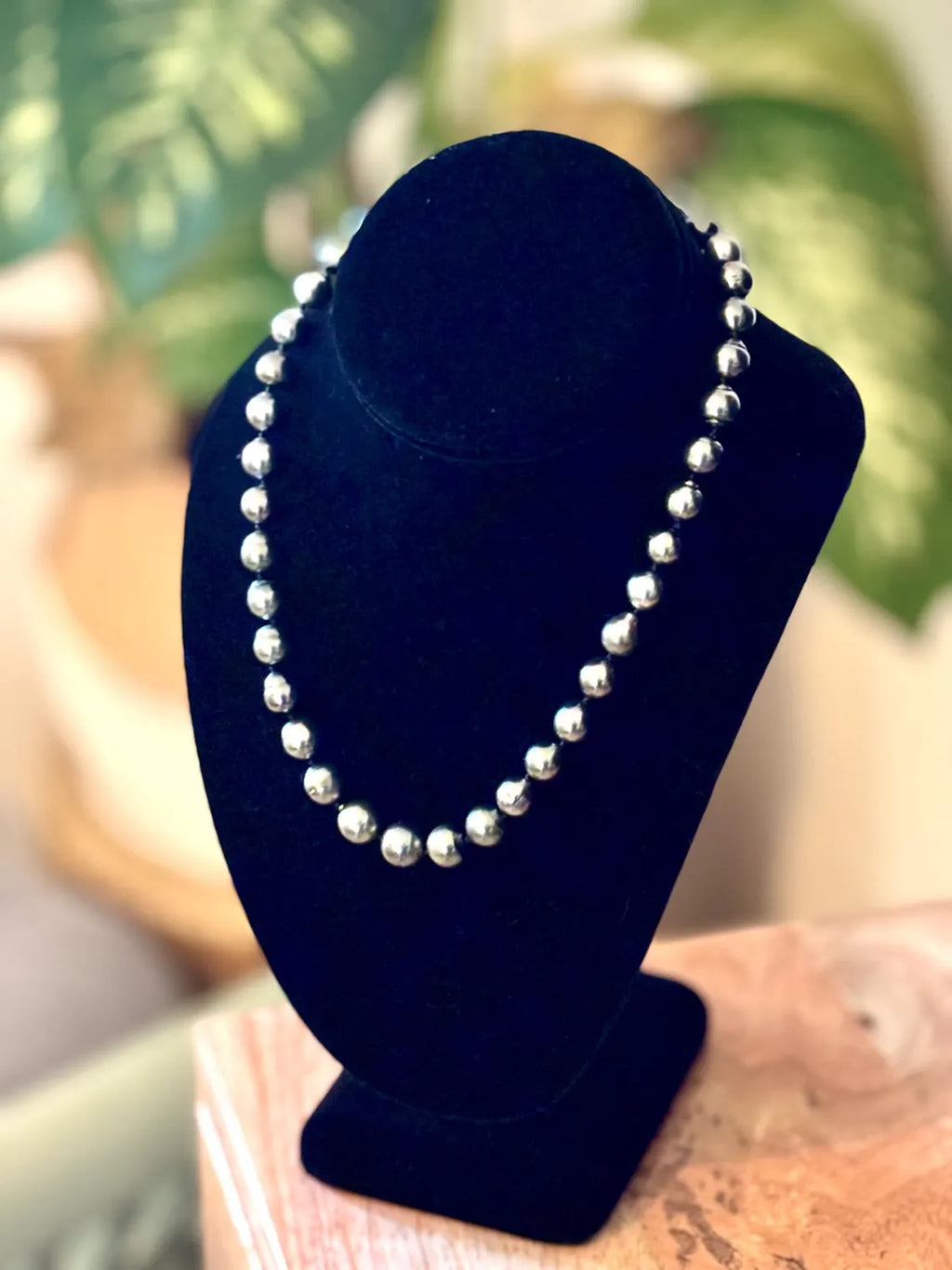Graduated Tahitian Pearl Necklace 9–11.4mm with 18k Gold Clasp, 45cm