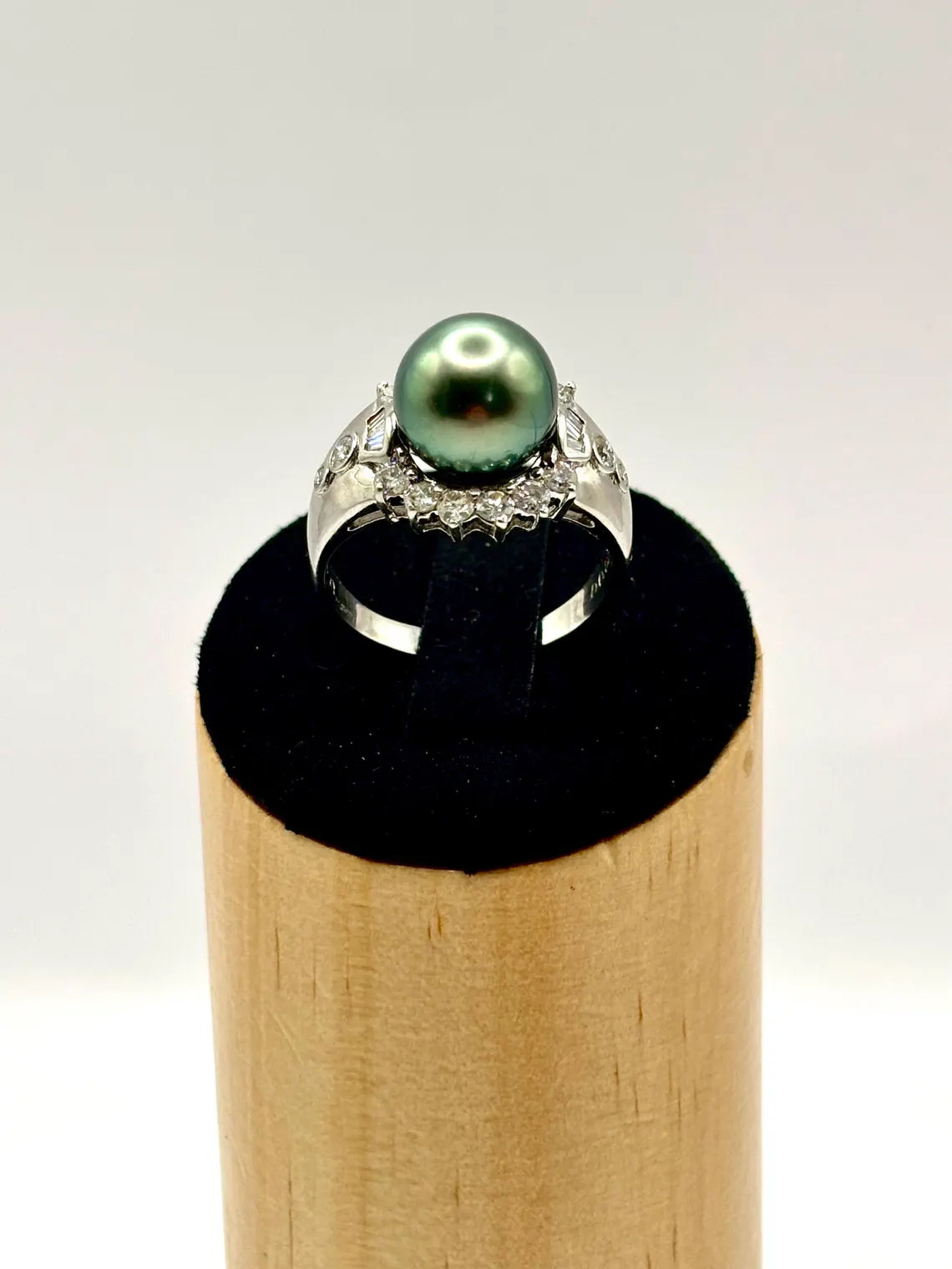 18K White Gold Tahitian Pearl Diamond Halo Ring, 10–11mm Pearl, 0.82ct Diamonds