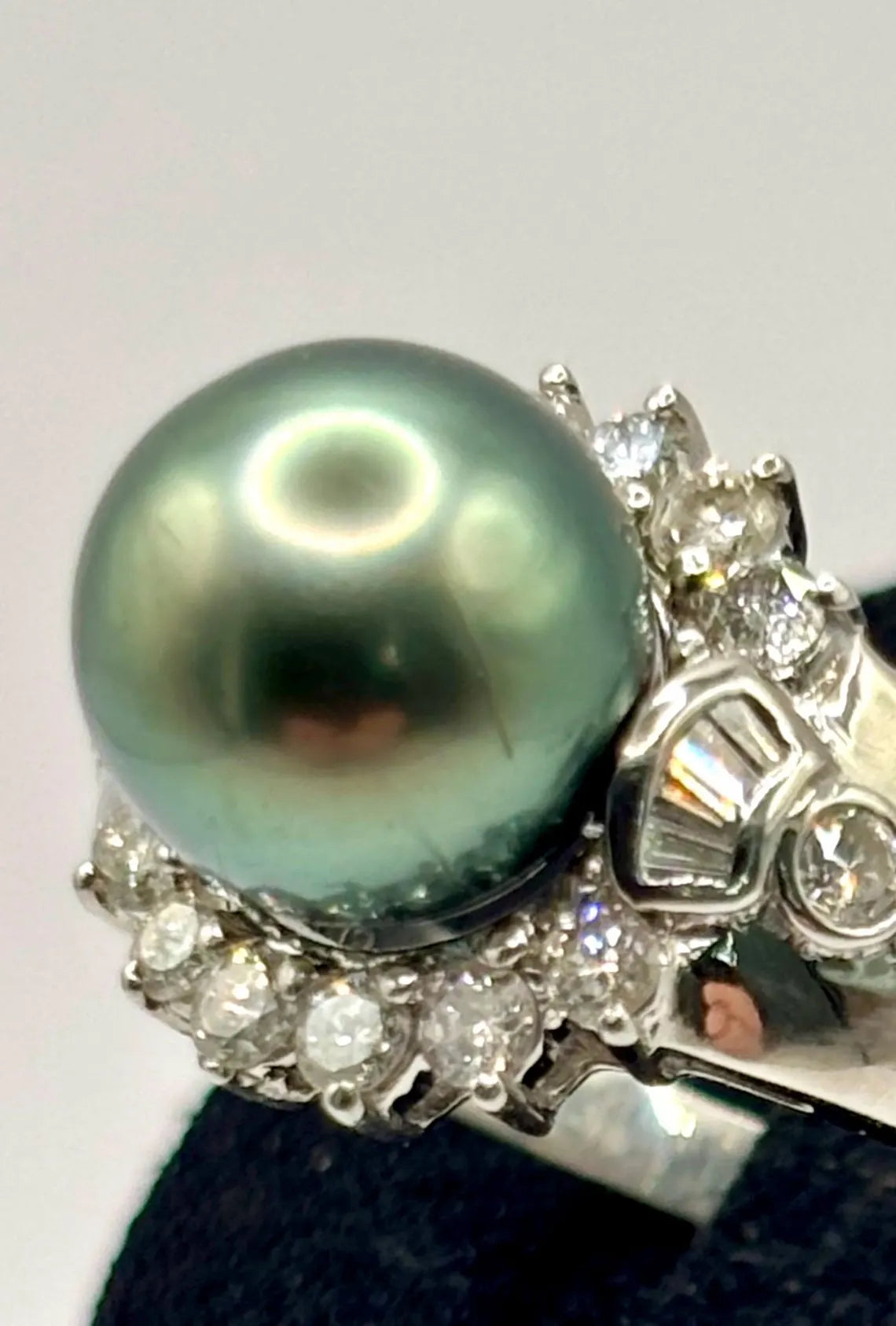 18K White Gold Tahitian Pearl Diamond Halo Ring, 10–11mm Pearl, 0.82ct Diamonds