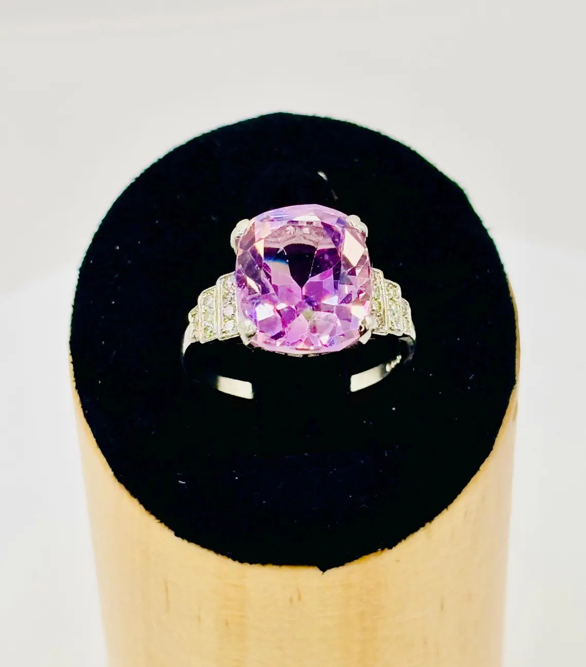 ART DECO Style 9.24 Carat KUNZITE Platinum Ring with Diamonds