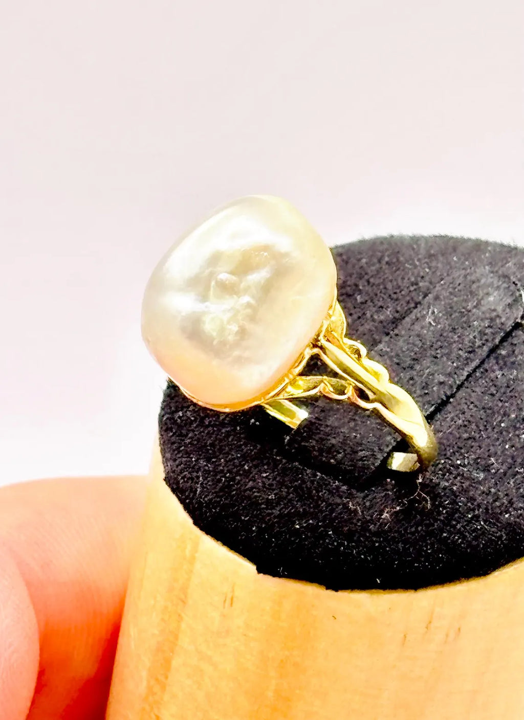Antique GSC CERTIFIED NATURAL Saltwater Pearl Ring