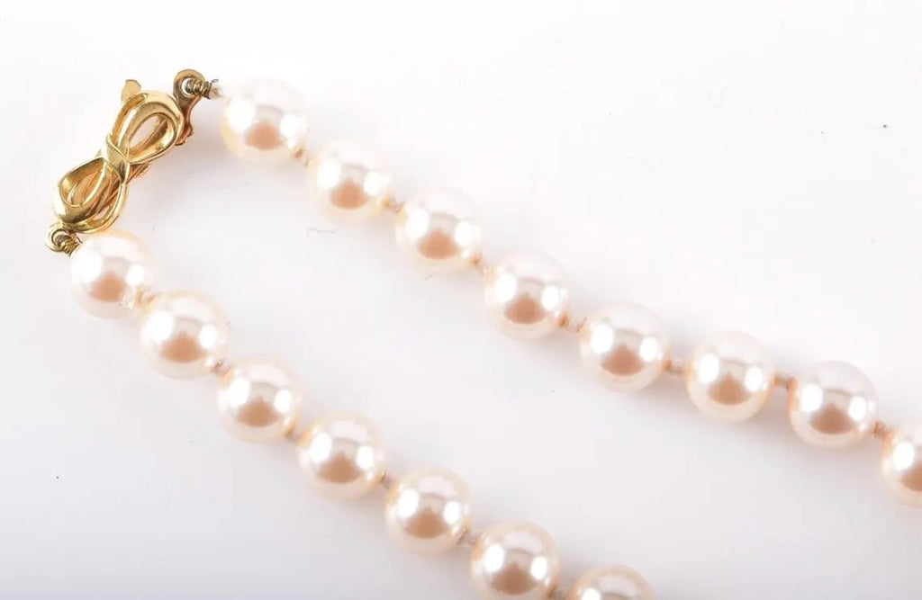Akoya Cultured Pearl Necklace, Graduated 5.25–7.50mm, 18k Gold Bow Clasp, 58cm Strand