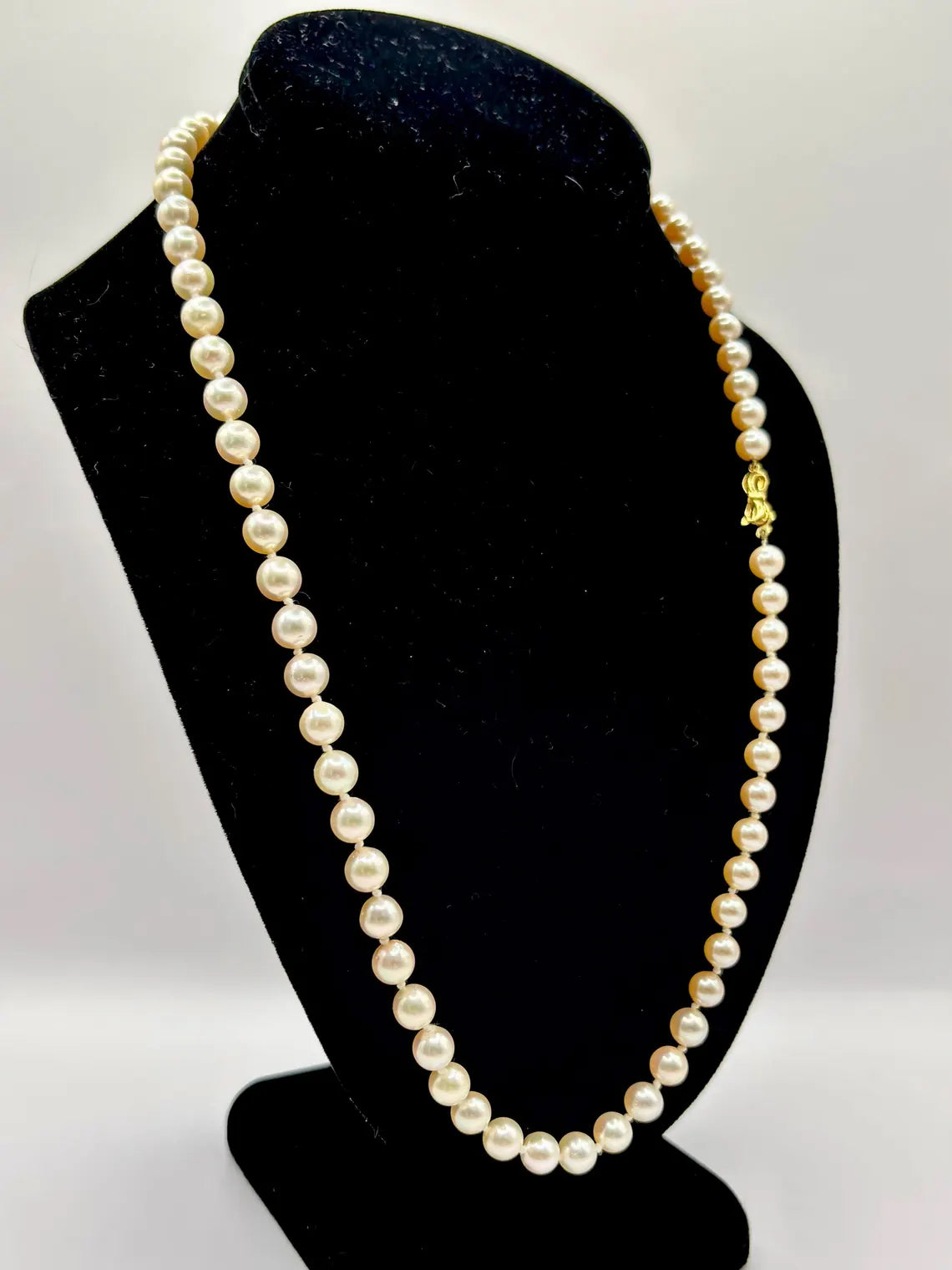 Akoya Cultured Pearl Necklace, Graduated 5.25–7.50mm, 18k Gold Bow Clasp, 58cm Strand