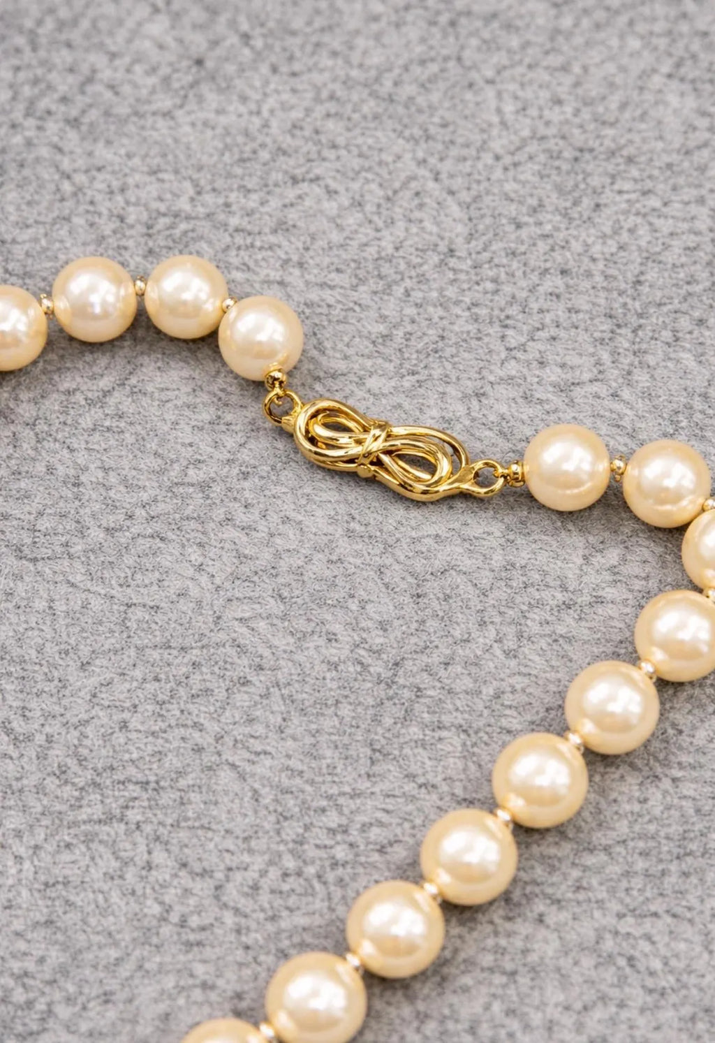 Akoya Cultured Pearl Necklace, Graduated 5.25–7.50mm, 18k Gold Bow Clasp, 58cm Strand