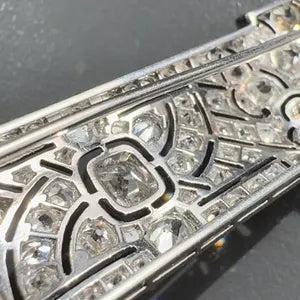 ORIGINAL 1920’s ART DECO  Brooch of Japonisme design.