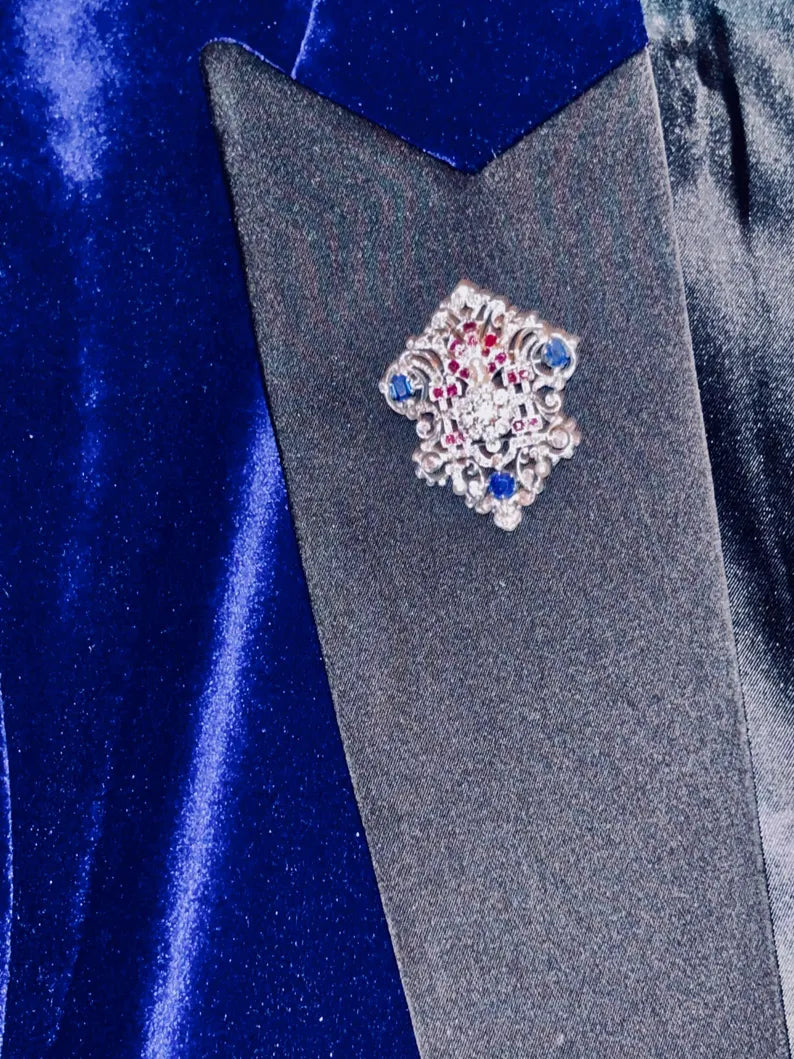 EDWARDIAN PLATINUM BROOCH Diamonds, Sapphires, Rubies & Pearls