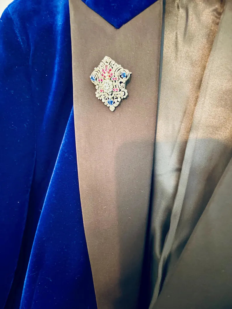 EDWARDIAN PLATINUM BROOCH Diamonds, Sapphires, Rubies & Pearls