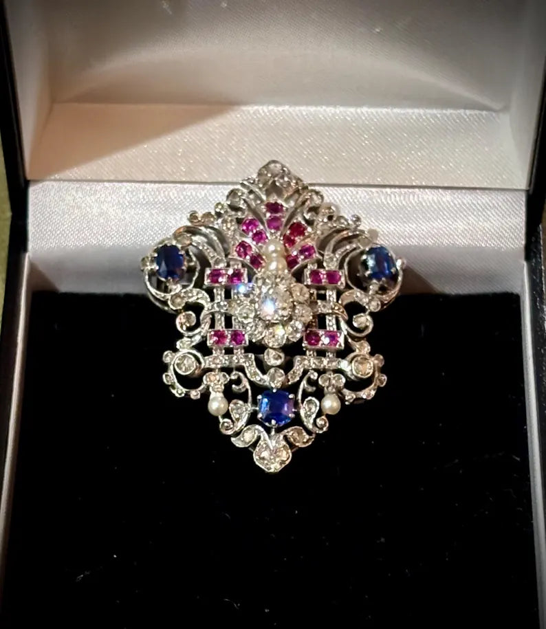 EDWARDIAN PLATINUM BROOCH Diamonds, Sapphires, Rubies & Pearls